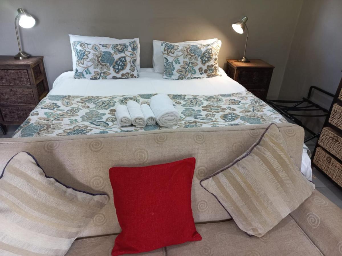 A Little Guesthouse Bloemfontein Dış mekan fotoğraf
