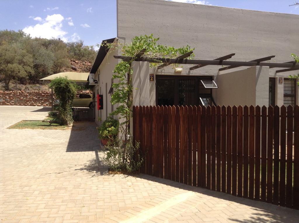 A Little Guesthouse Bloemfontein Dış mekan fotoğraf